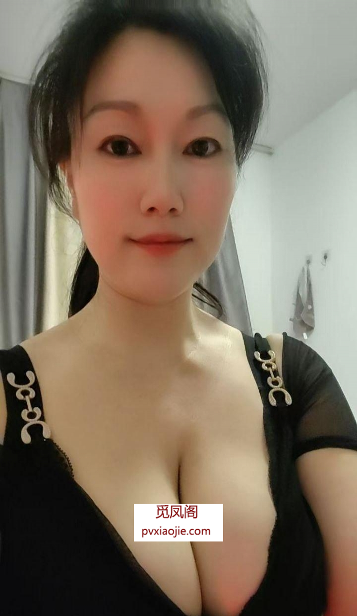 黑丝楼凤琴琴